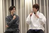 左から高橋健介、加藤大悟。