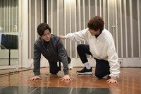 左から高橋健介、加藤大悟。