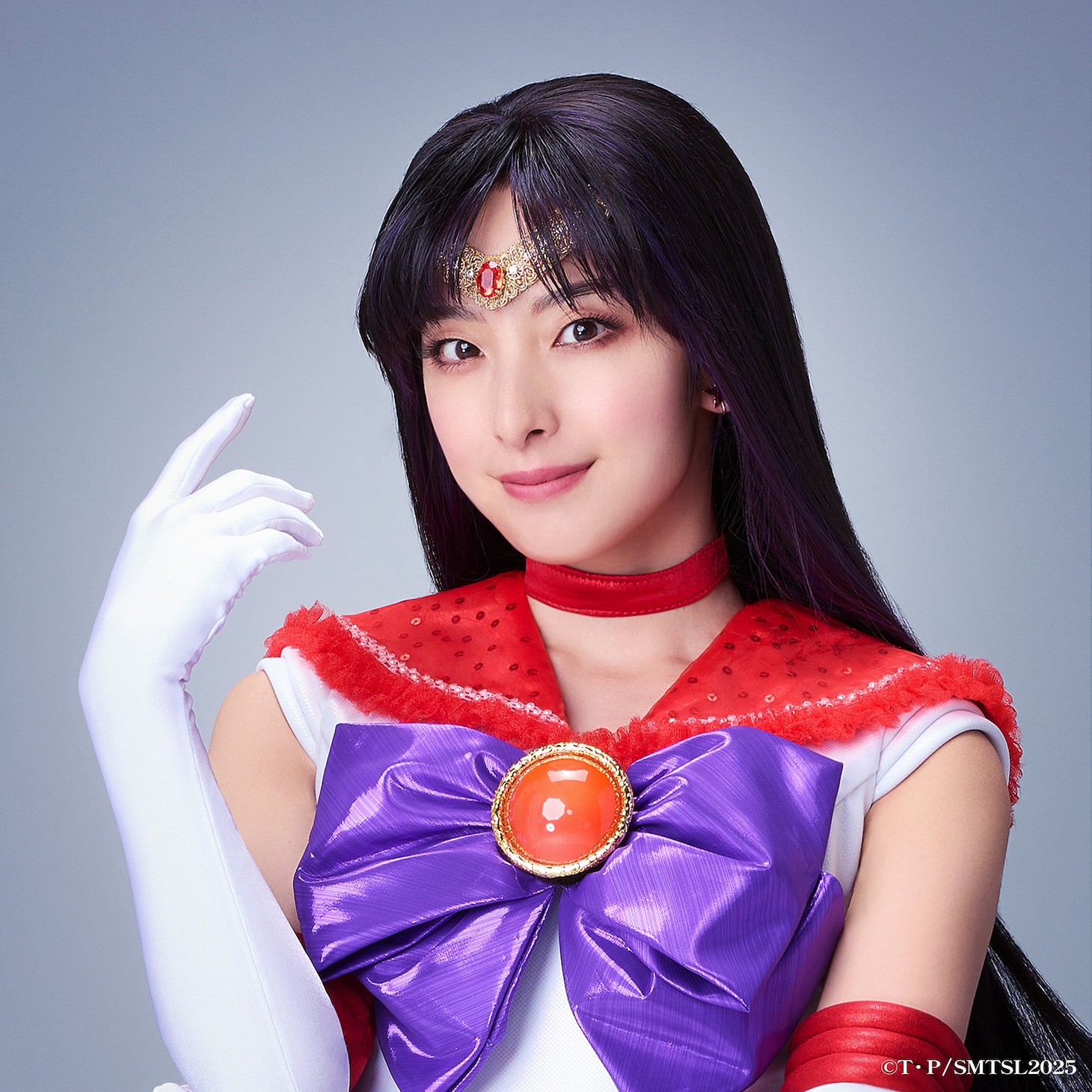 「“Pretty Guardian Sailor Moon” The Super Live」ロンドン公演より、安川摩吏紗扮するセーラーマーズ。