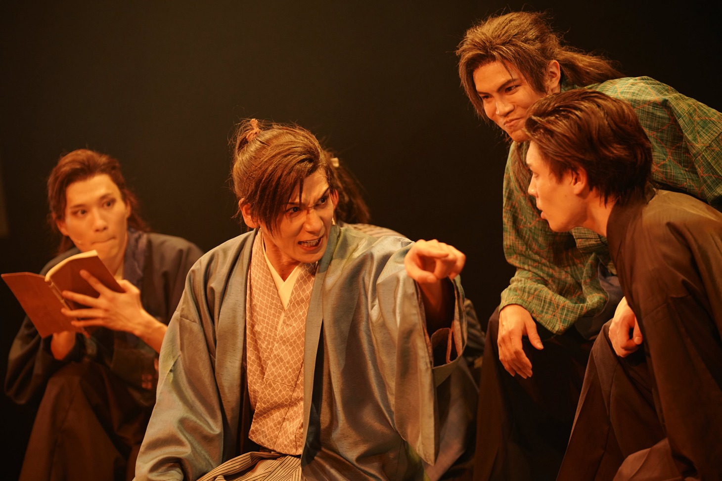 ブルーシャトルプロデュース「松陰狂詩曲（ラプソディ）」より。（撮影：堀川高志）