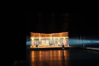 「白衛軍 The White Guard」より。