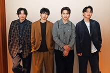 左から東啓介、有澤樟太郎、甲斐翔真、松下優也。