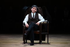 草彅剛が“冷酷な高利貸し”演じる「ヴェニスの商人」開幕「喜劇と悲劇の冥利に酔いしれて」