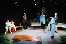 城山羊の会「平和によるうしろめたさの為の」より。（撮影：辺見真也）