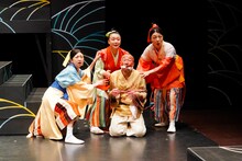 カムカムミニキーナ vol.74「鶴人（つるじん）」より。（撮影：友澤綾乃）