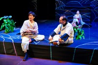 カムカムミニキーナ vol.74「鶴人（つるじん）」より。（撮影：友澤綾乃）