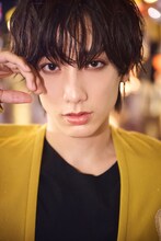 「小西詠斗2nd写真集 水鏡」（KADOKAWA）より。