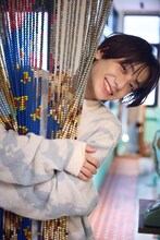 「小西詠斗2nd写真集 水鏡」（KADOKAWA）より。