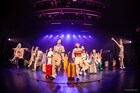 ニコフロが5人体制になって初公演、“ダンス×ダンス×芝居”の「ダイオゥライ！」開幕
