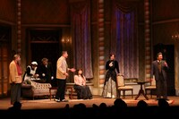 シス・カンパニー公演 KERA meets CHEKHOV Vol.4/4「桜の園」より。（撮影：宮川舞子）