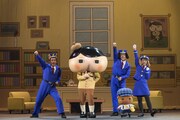 「おしりたんていミュージカル」過去公演の様子。