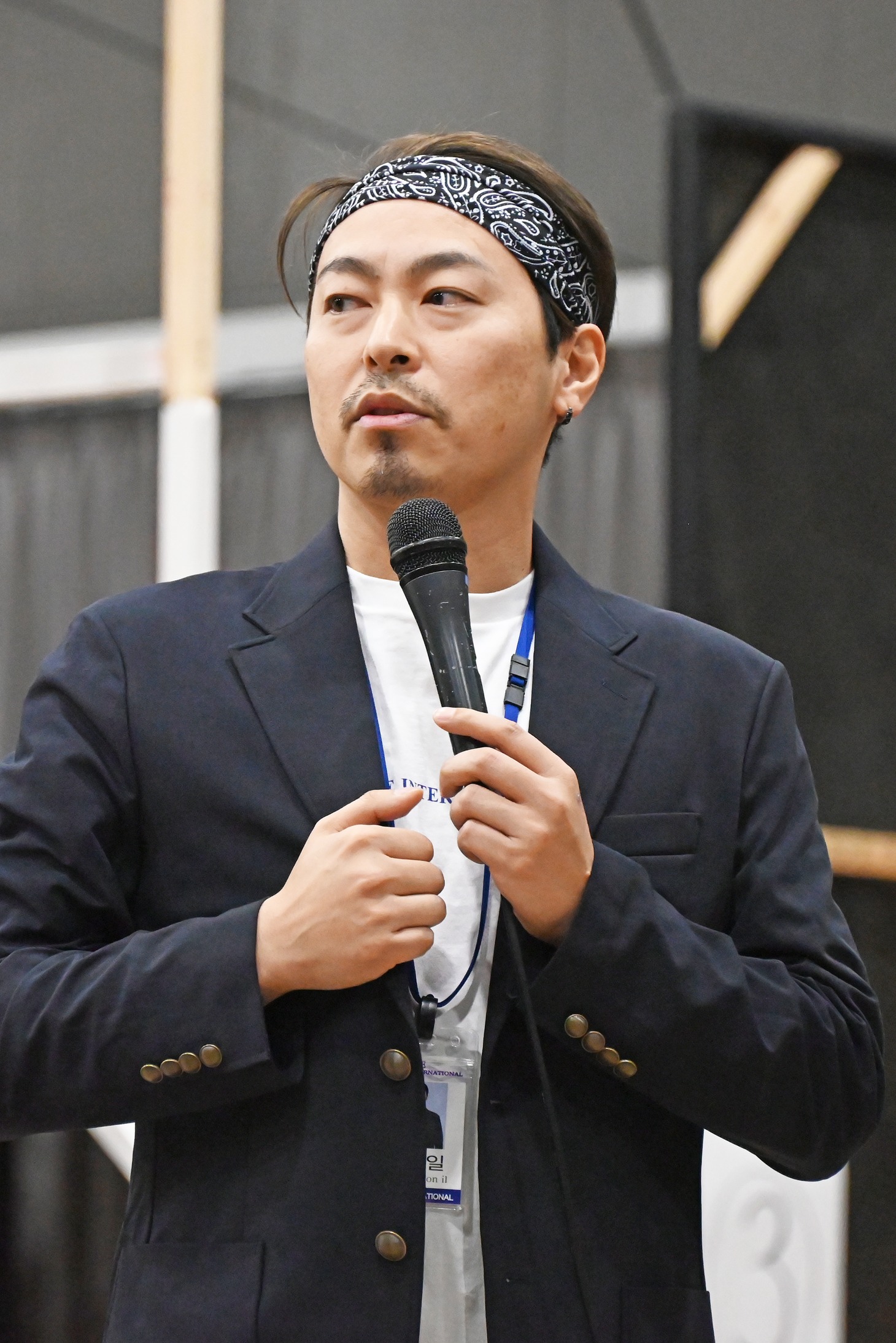 東山光明