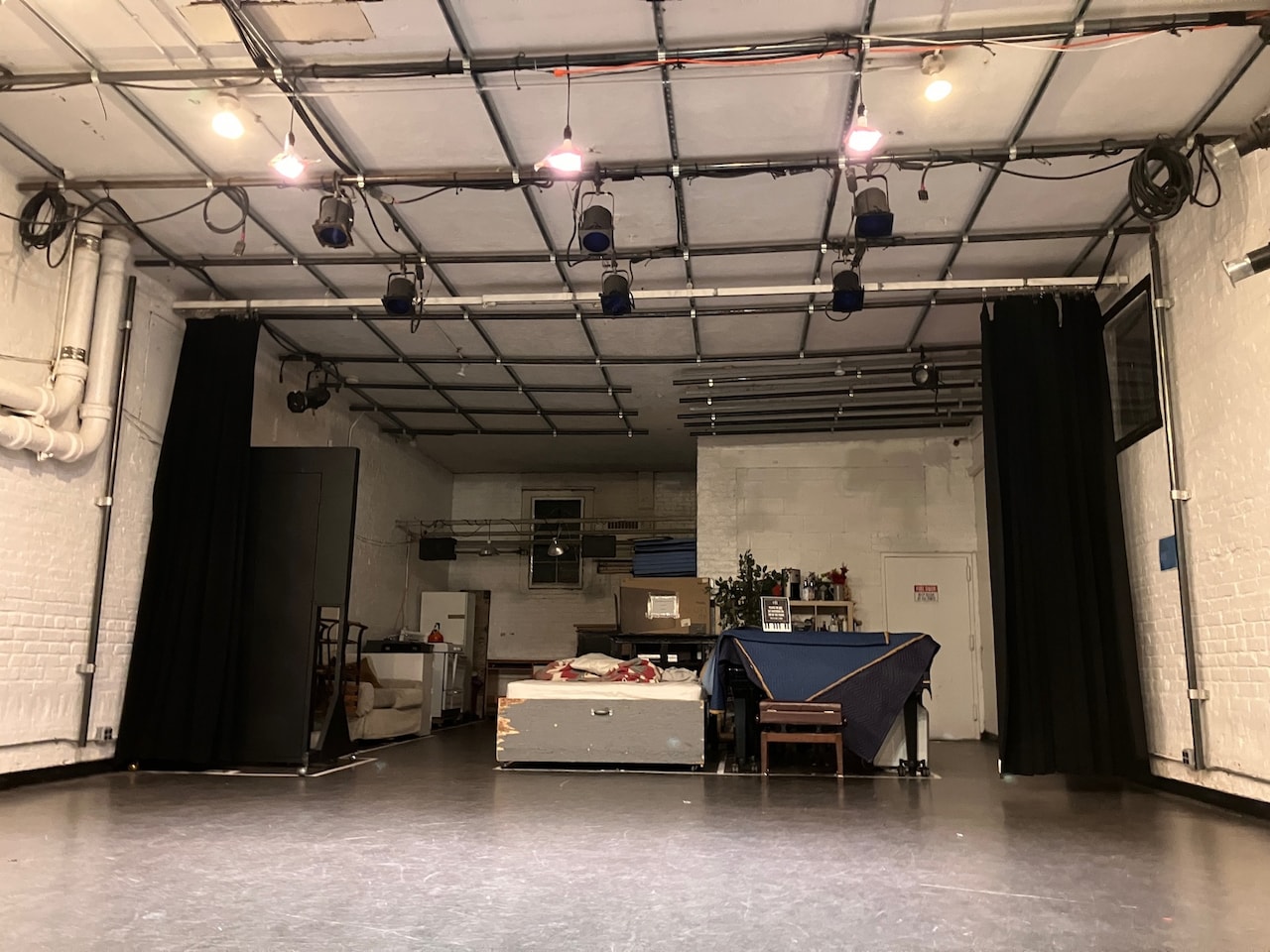 発表終わりのスタジオ。