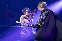 「演劇【推しの子】2.5次元舞台編」公開ゲネプロより、劇中劇 舞台「東京ブレイド」の様子。