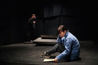 劇団UZ 第3回研究公演「猫を探す（短編）」より。