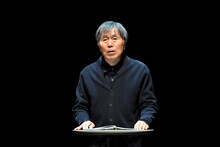 リーディング「NOT TALKING」より、平田満。（撮影：阿部章仁）