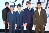 左から佐伯大地、中山咲月、松田凌、荒牧慶彦、川尻恵太。