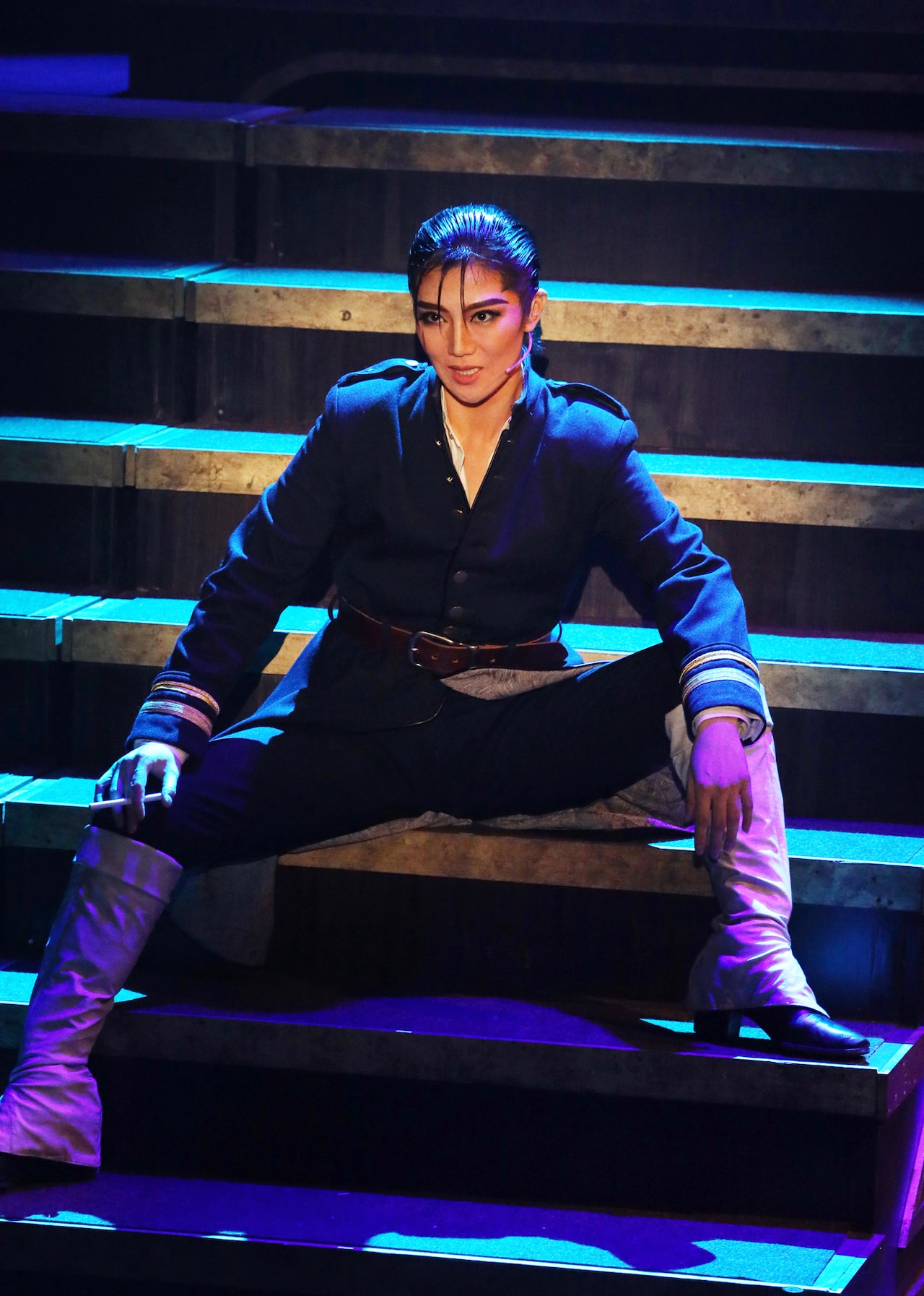 OSK日本歌劇団「へぼ侍 ～西南戦争物語～」より。