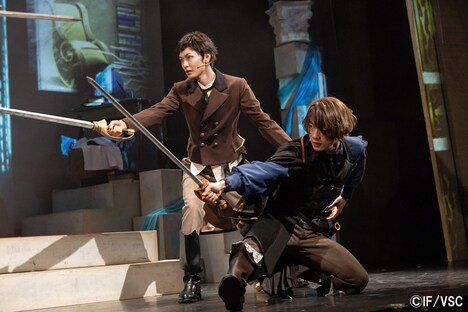 舞台「終遠のヴィルシュ -ErroR:salvation- Case. Scien Brofiise」“絶望エンド”ゲネプロより。（撮影：金山フヒト）