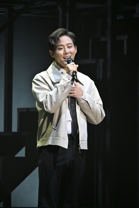 「Songwriters' SHOWCASE」より、イ・チュンジュ。