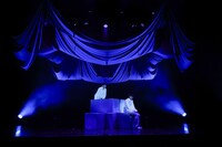 言式「或いは、ほら」より。（撮影：小境勝巳）(c)言式