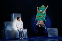 言式「或いは、ほら」より。（撮影：小境勝巳）(c)言式