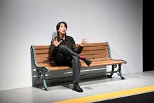 劇団あはひ 新作公演「愛し合えない」より。（撮影：佐々木萌）