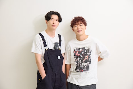 玉置玲央（左）と松居大悟（右）。(c)KADOKAWA（撮影：市川秀明）