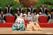 「新春浅草歌舞伎」第2部「棒しばり」より。