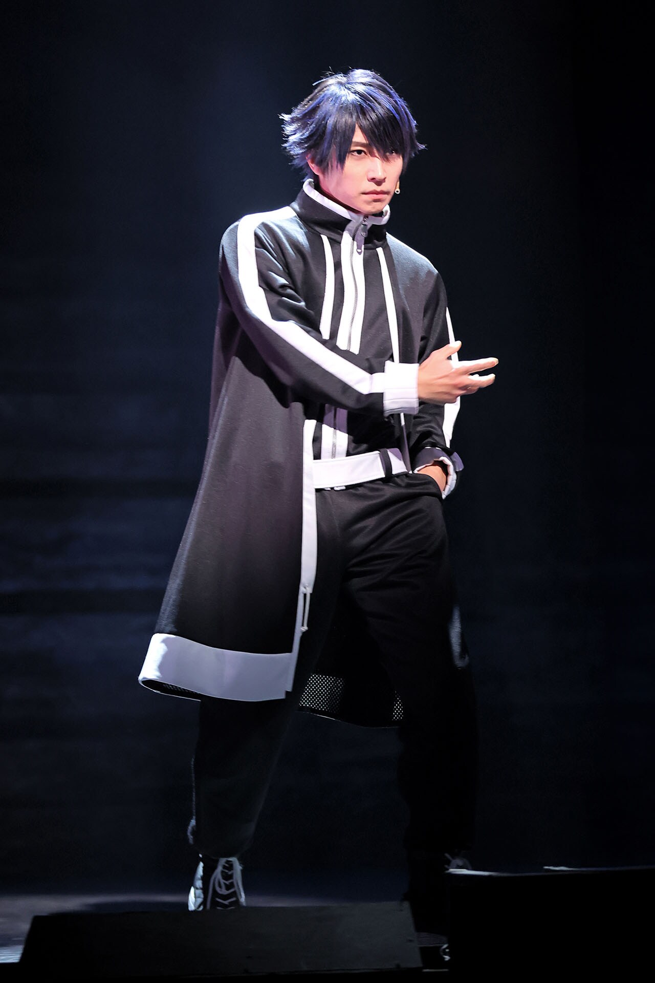 鬼が出るか蛇が出るか…必ずワクワクドキドキさせる、阿部顕嵐らの舞台「桃源暗鬼」練馬編が開幕