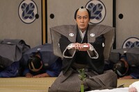 「双仮名手本三升 裏表忠臣蔵」昼の部より。