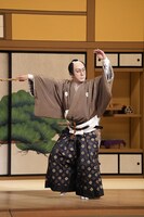 「双仮名手本三升 裏表忠臣蔵」夜の部より。