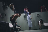 劇団た組「ドードーが落下する」より。(c)迫村慎