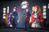 左から加藤和樹、浦井健治。