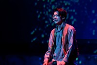 音楽劇「無人島に生きる十六人」より。