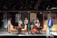 劇団スポーツ #12「逆VUCAより愛をこめて」より。（撮影：伊丹豪）