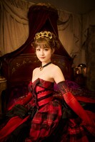 ミュージカル「ダンス オブ ヴァンパイア」中村麗乃扮するサラ。