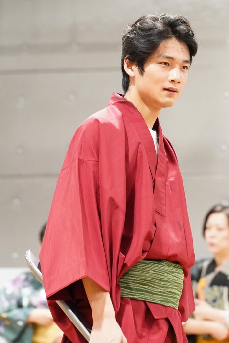 舞台「きたやじ オン・ザ・ロード～いざ、出立!!篇～」稽古中の中川大輔。（撮影：田中亜紀）