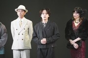 舞台「私立探偵 濱マイク-遥かな時代の階段を-」公開ゲネプロより。