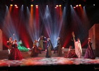 OSK日本歌劇団 ミュージカル「三銃士」より。