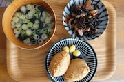ある日のお昼ごはん。スープは出汁もつかわず海苔と塩とごま油で。
