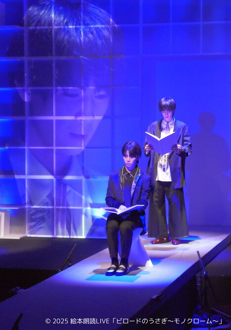 絵本朗読LIVE「ビロードのうさぎ～モノクローム～」より。