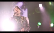 Blu-ray「山崎育三郎 全国TOUR 2024『THE HANDSOME』」より、「Witch GAME」の様子。