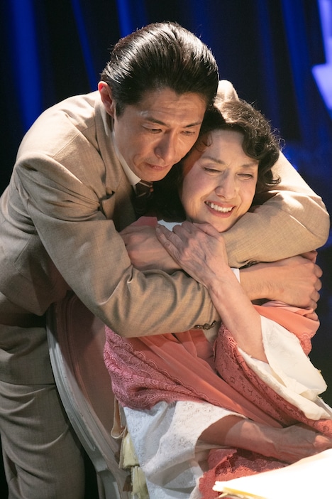 「ナイト・ウィズ・キャバレット」より。