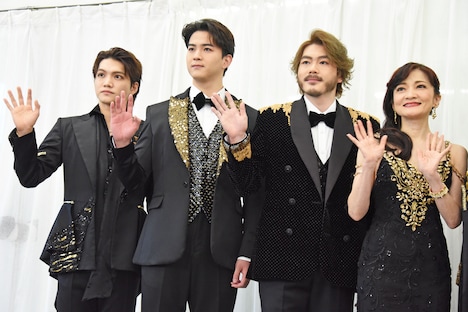 CONCERT「THE BEST New HISTORY COMING」開幕記念会見より、左から三浦宏規、甲斐翔真、佐藤隆紀、島田歌穂。