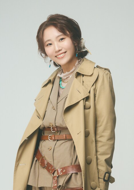 エヴァ役の門山葉子。