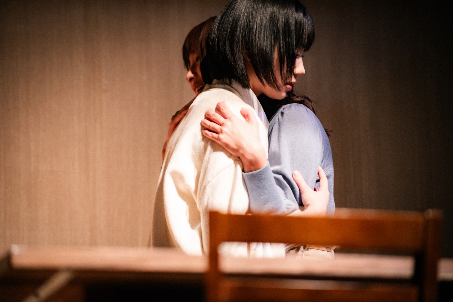 試験紙プロデュース「some day」より。（撮影：水津惣一郎）