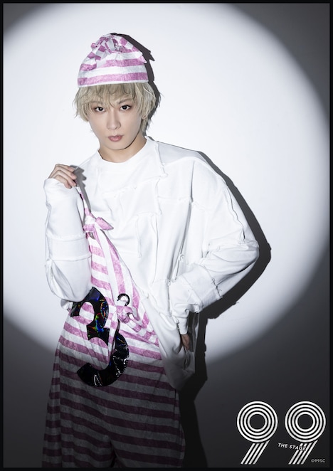 岩崎悠雅扮するジュニア。