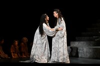 「オイディプス王」より。（撮影：阿部章仁）