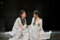 「オイディプス王」より。（撮影：阿部章仁）